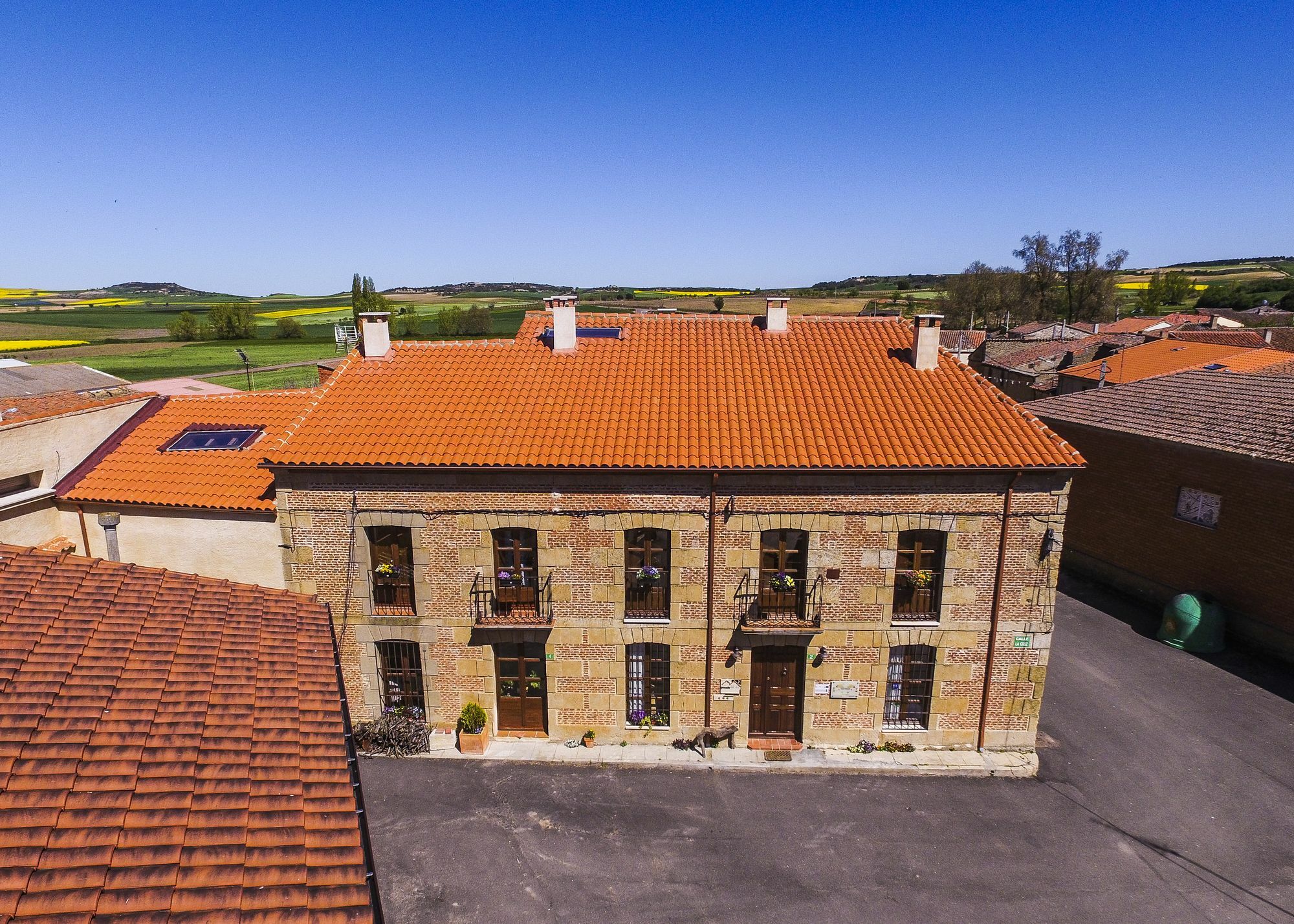 Posada Real Del Buen Camino Villanueva de Campean Экстерьер фото